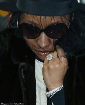 nicke-minaj-engagement-ring