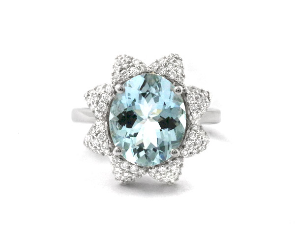 0.80 Carat Emerald & Diamond Halo Engagement Ring GR024